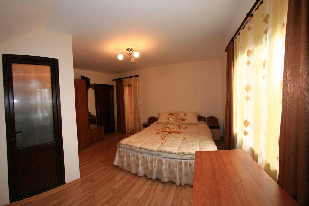 Pensiunea Valea Ursului Cîmpulung Exterior foto
